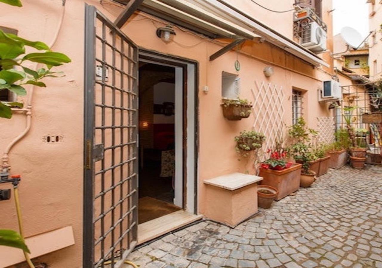 Appartamento Independent With Garden Heart Of Trastevere John Cabot *