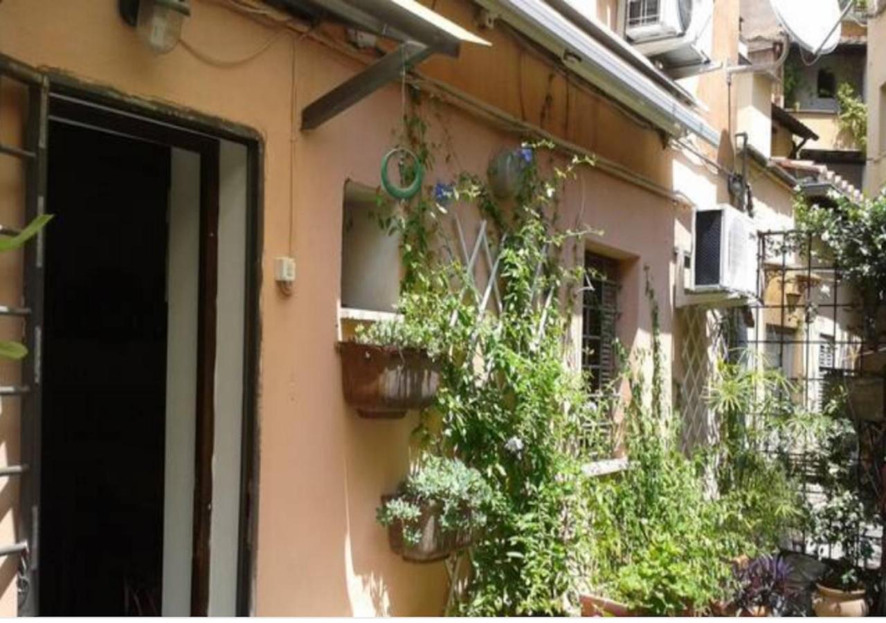Apartamento Independent With Garden Heart Of Trastevere John Cabot *
